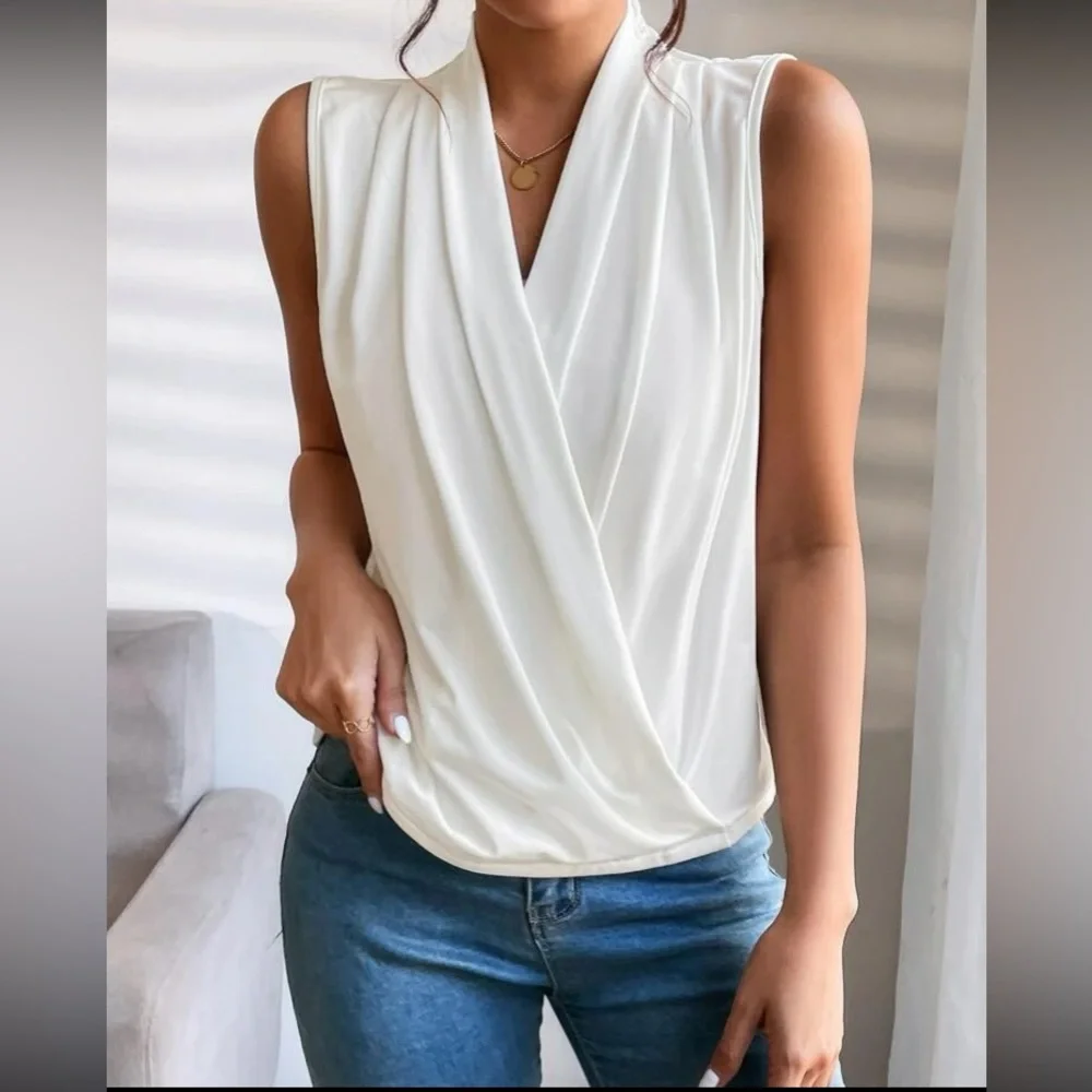 Luxe camel surplice neck wrap top - Picture 5 of 16